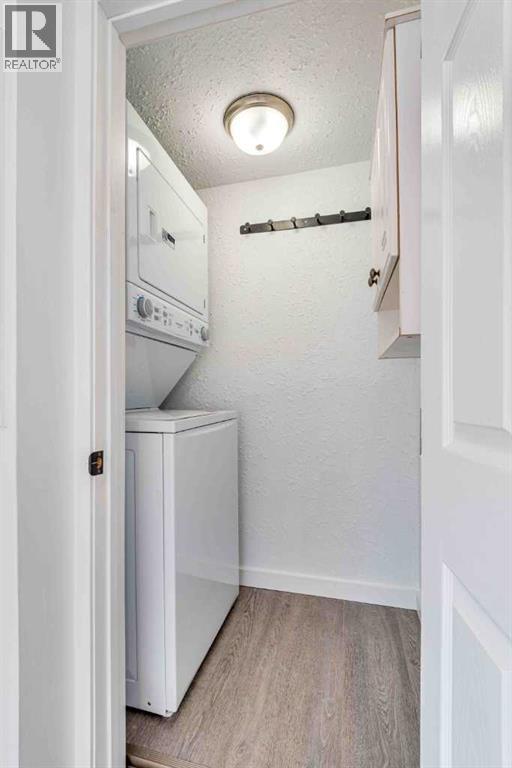 205 Trochu Avenue — photo 18