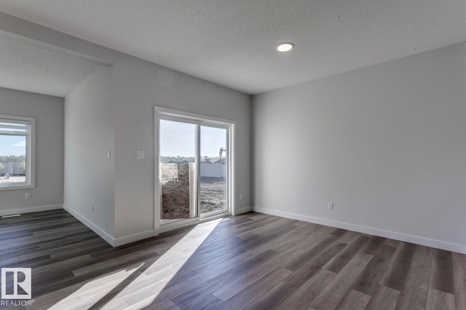 19007 20 Avenue NW - Photo 14