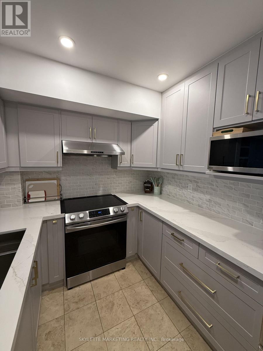 123 - 3 EVERSON DRIVE - photo 4