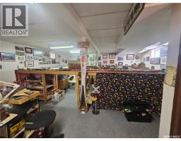 579 Poplar Crescent, Shaunavon, SK S0N2M0 Photo 17