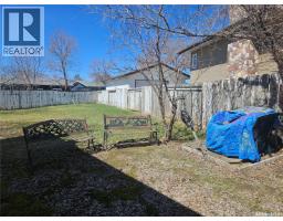 579 Poplar Crescent, Shaunavon, SK S0N2M0 Photo 27