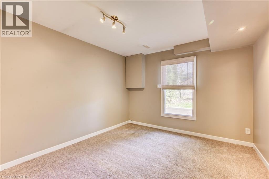 114 DALEGROVE Drive - 12