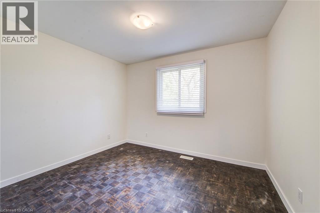 114 DALEGROVE Drive - 19