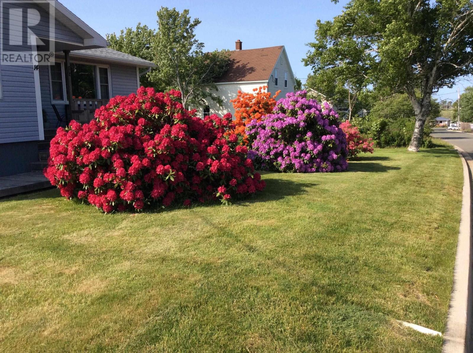 Property 32 of 44 of 14 Edina Street