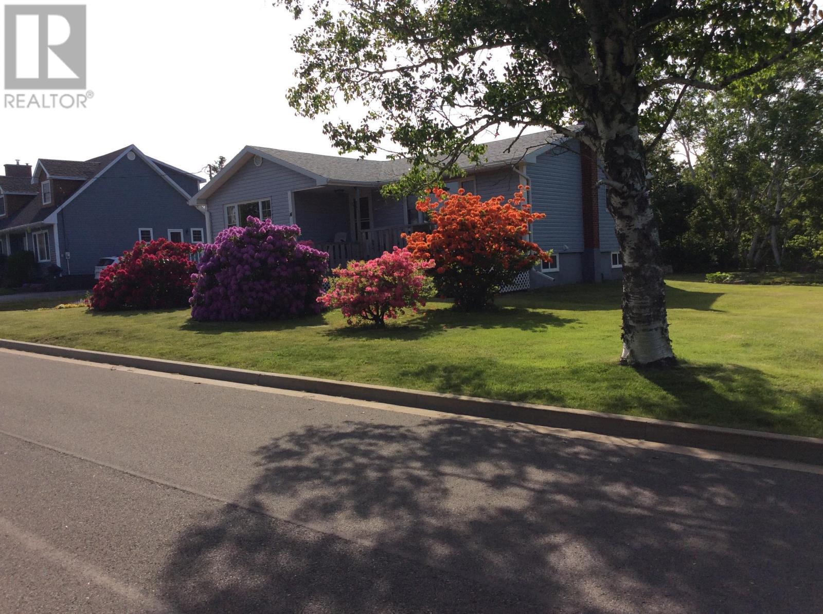 Property 34 of 44 of 14 Edina Street