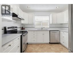 Kitchen - 604 288 Eltham Rd, View Royal, BC V9B1J9 Photo 14