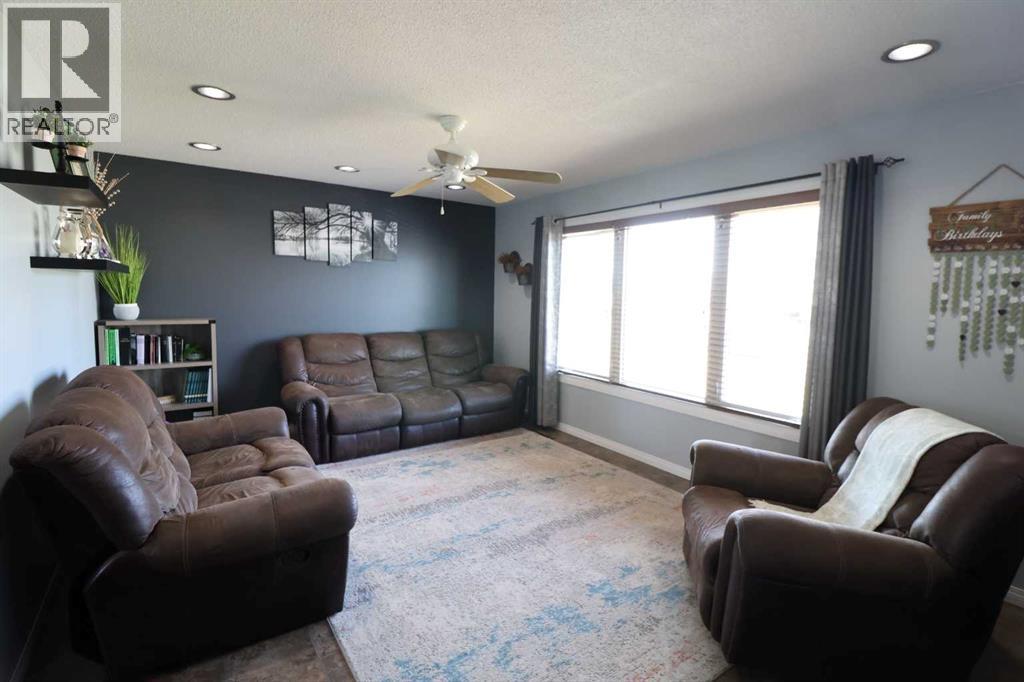 4726 57 ave - photo 5