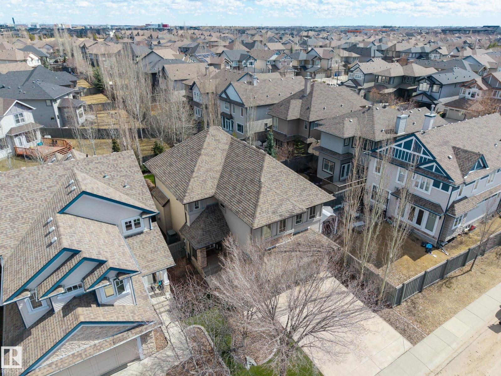 1110 ARMITAGE CR SW - 2