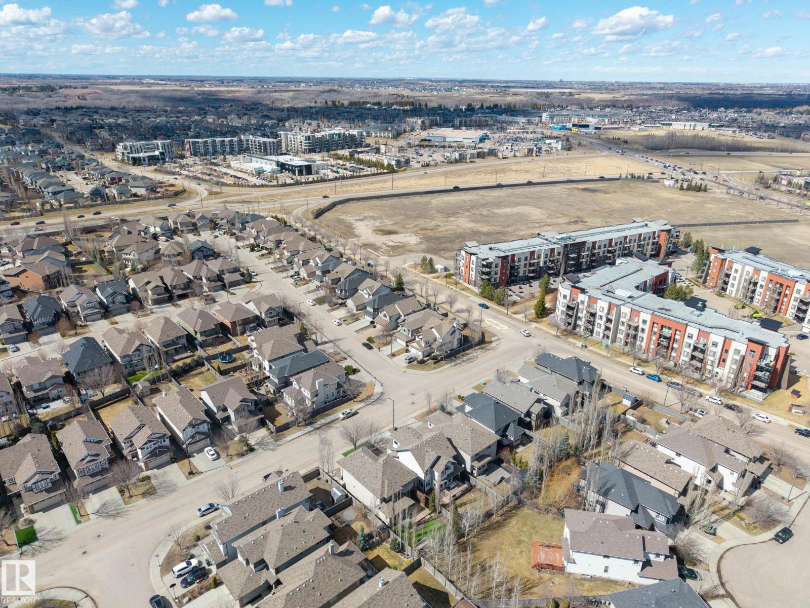 1110 ARMITAGE CR SW - 30