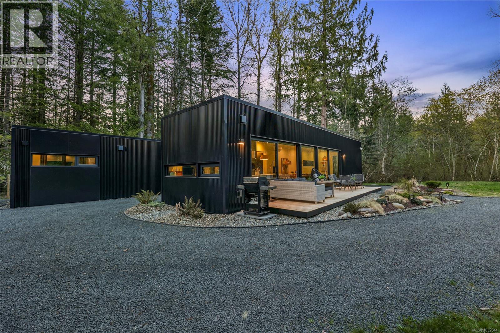 4638/4628 Forbidden Plateau Rd - 36