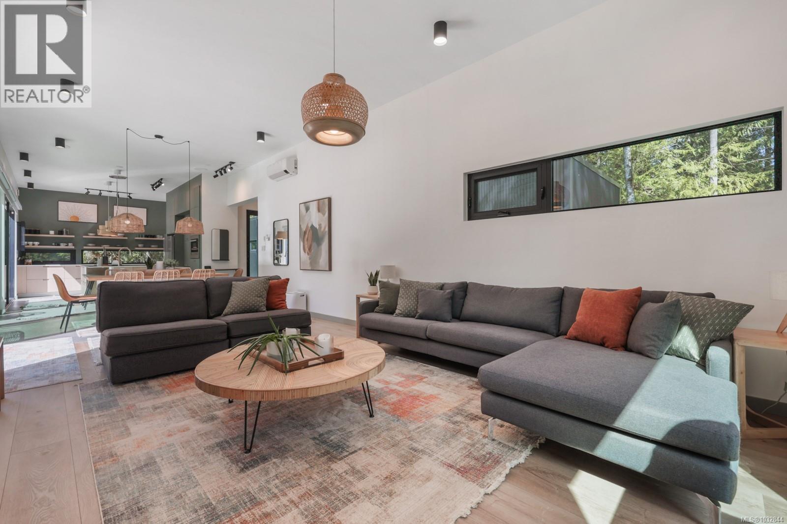 4638/4628 Forbidden Plateau Rd - 9