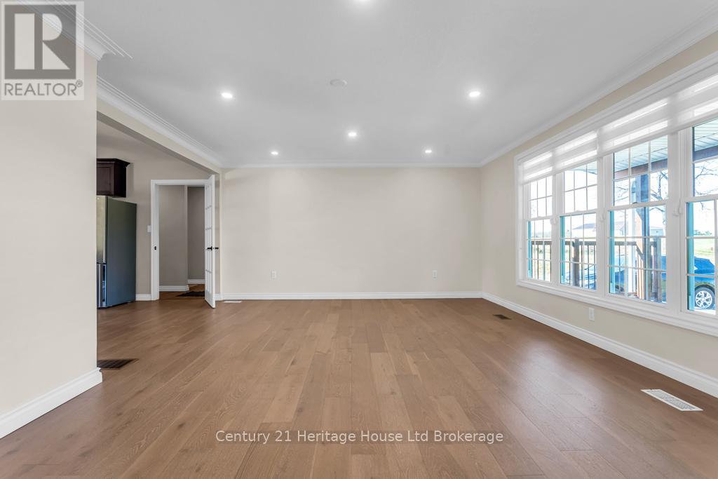 25 BAKER STREET - photo 4