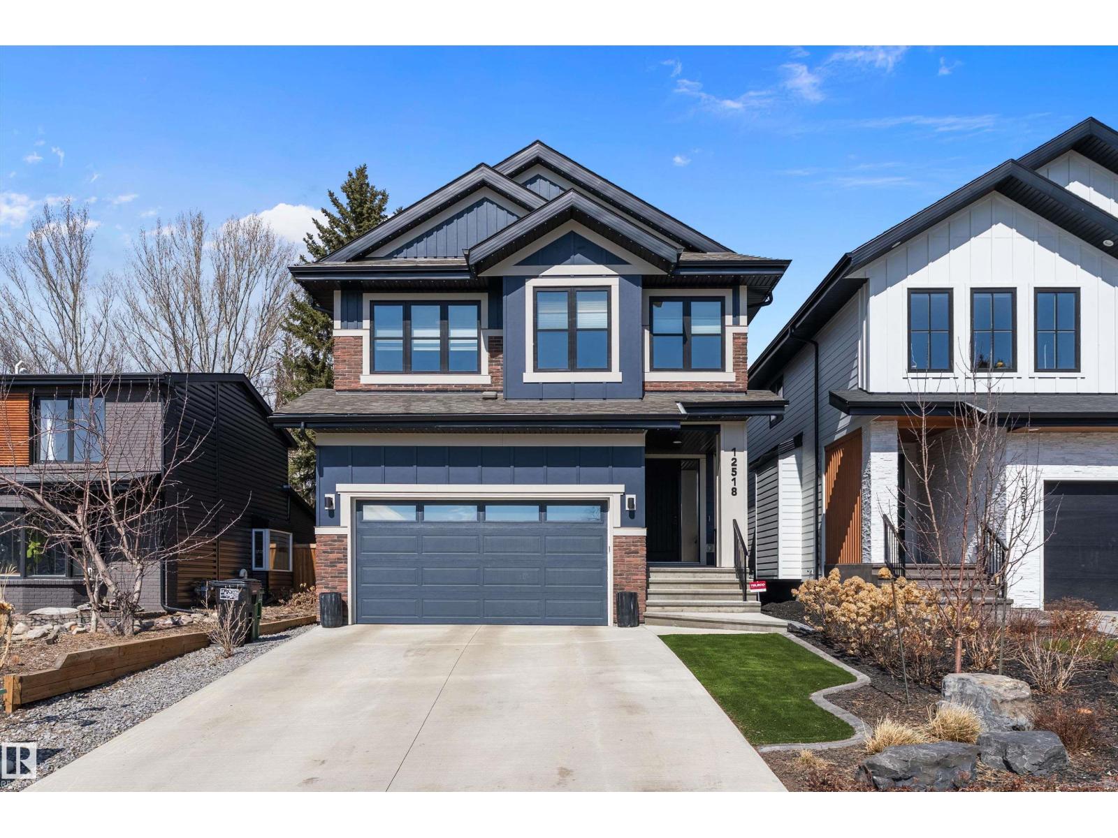 12518 39 AV NW, Edmonton