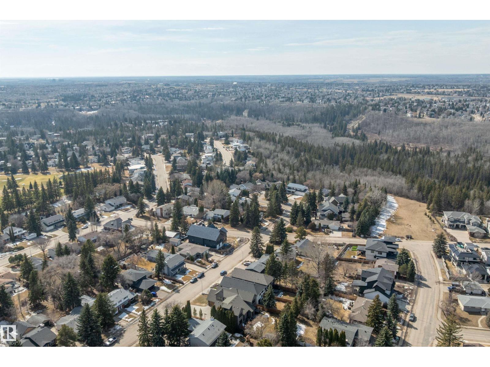 12518 39 AV NW, Edmonton