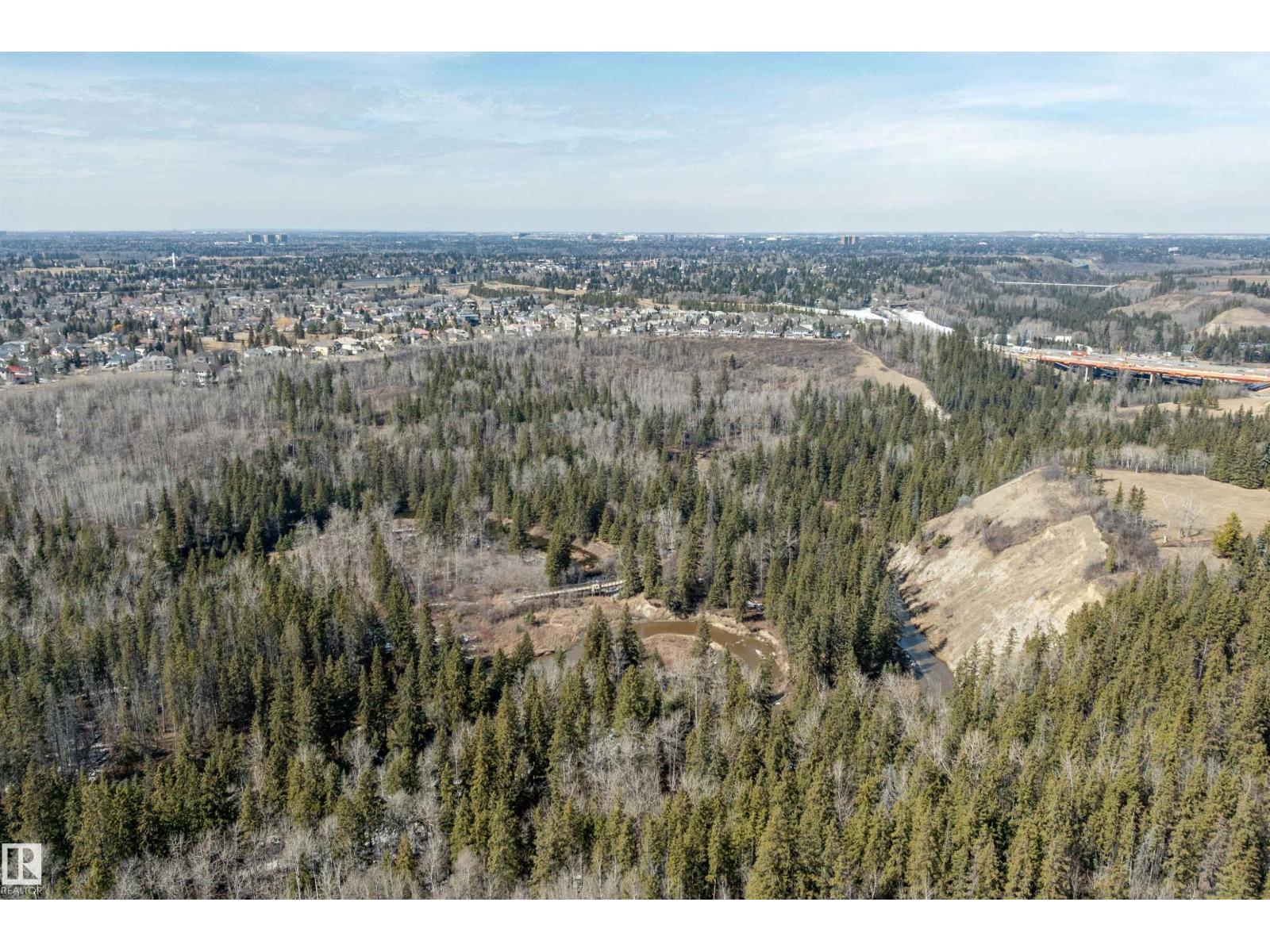 12518 39 AV NW, Edmonton
