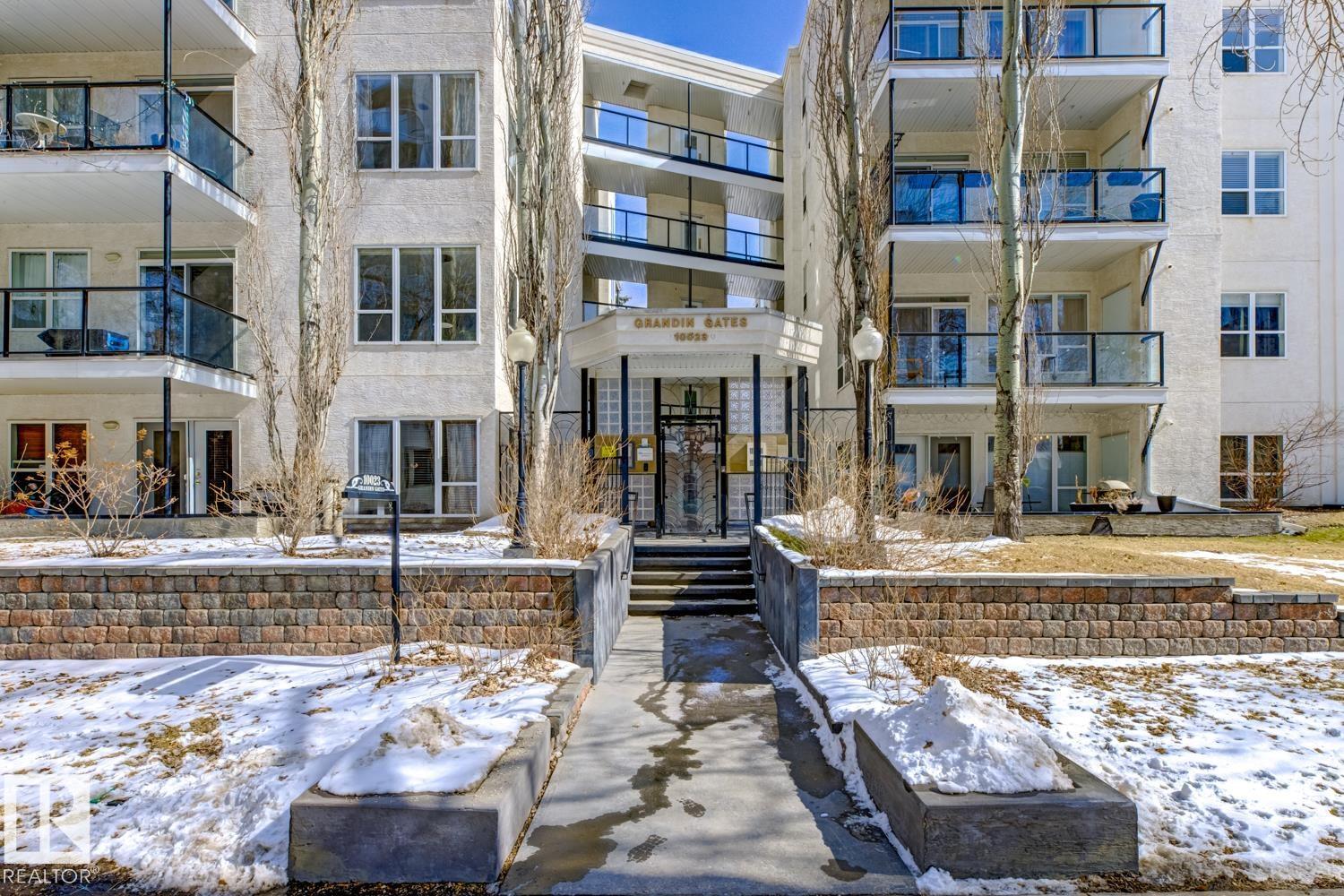 #124 10023 110 ST NW, Edmonton