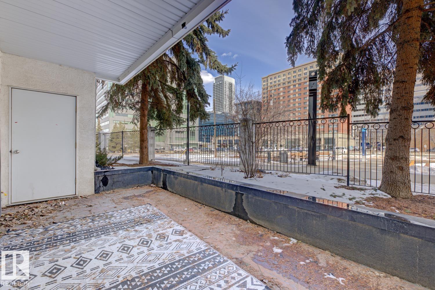 #124 10023 110 ST NW, Edmonton