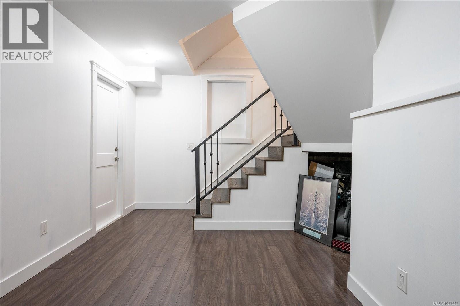 1460 Sherwood Dr - 58