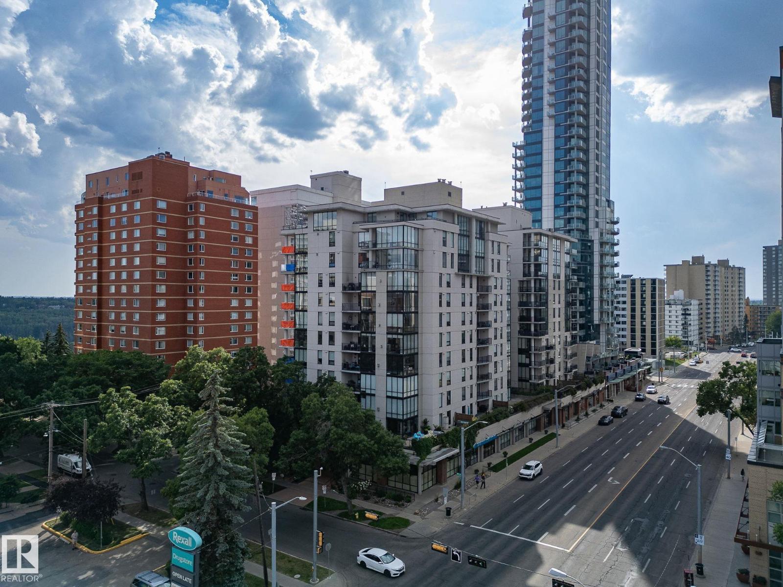 #401 10028 119 ST NW - 20