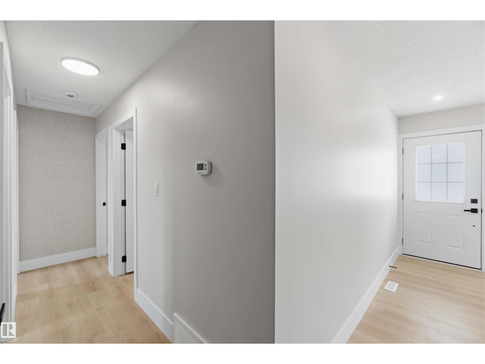 15015 95 ST NW, Edmonton