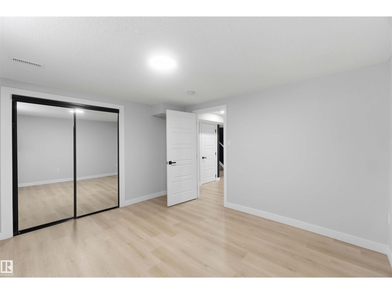 15015 95 ST NW, Edmonton