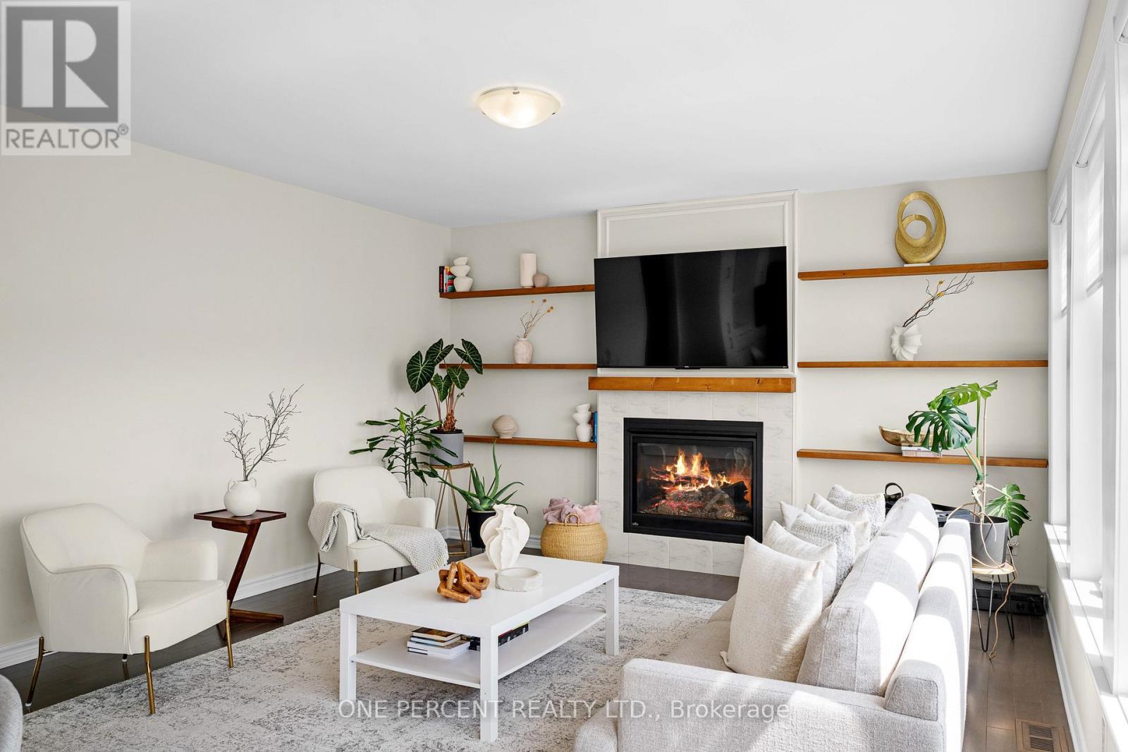 63 ARIDUS CRESCENT - 21