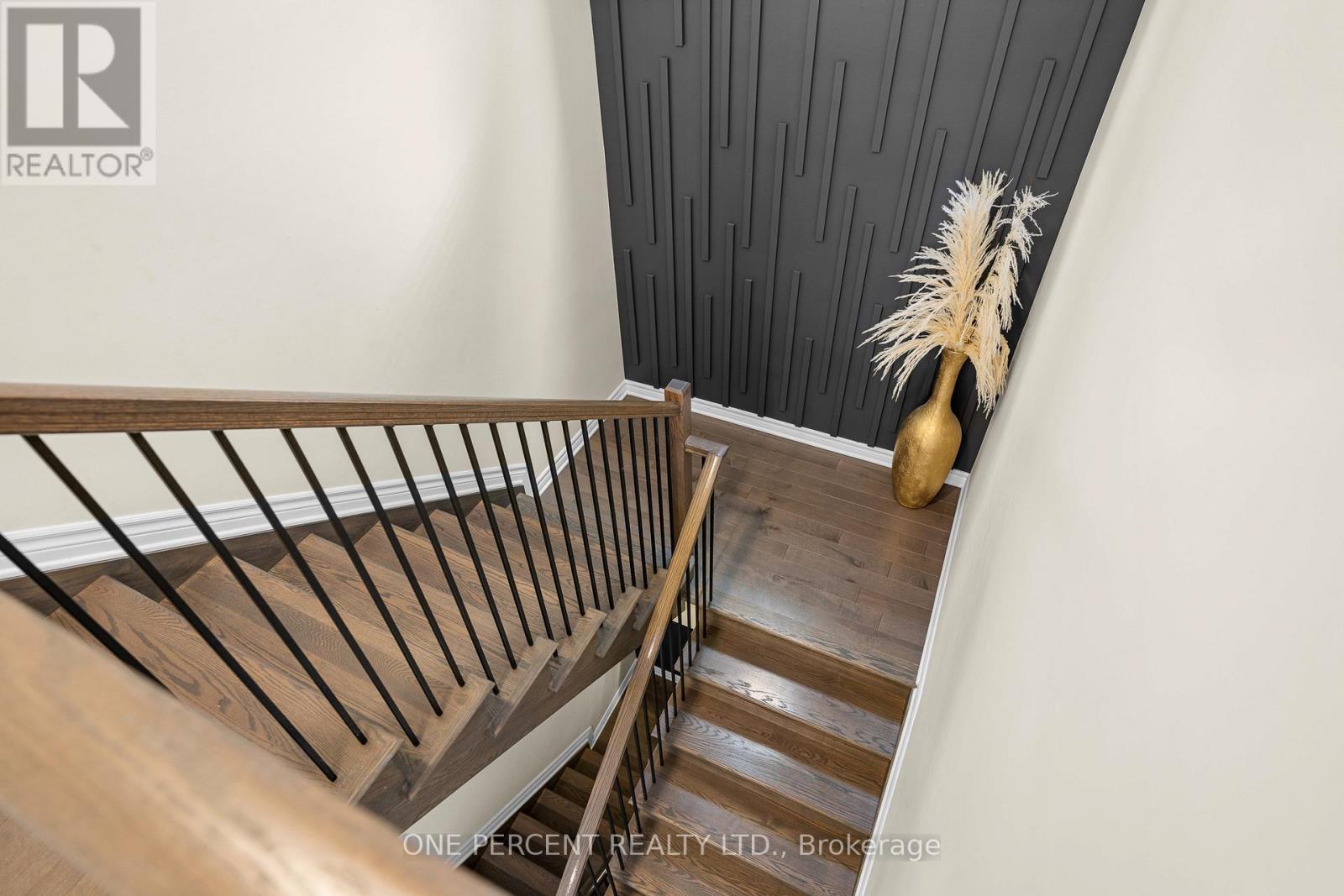 63 ARIDUS CRESCENT - 24