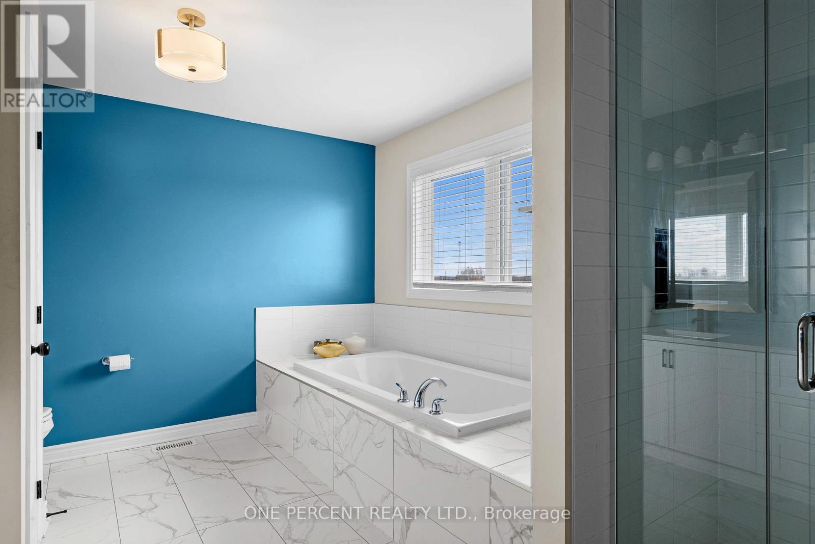 63 ARIDUS CRESCENT - 32