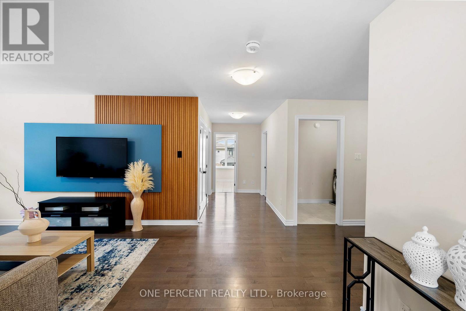 63 ARIDUS CRESCENT - 35