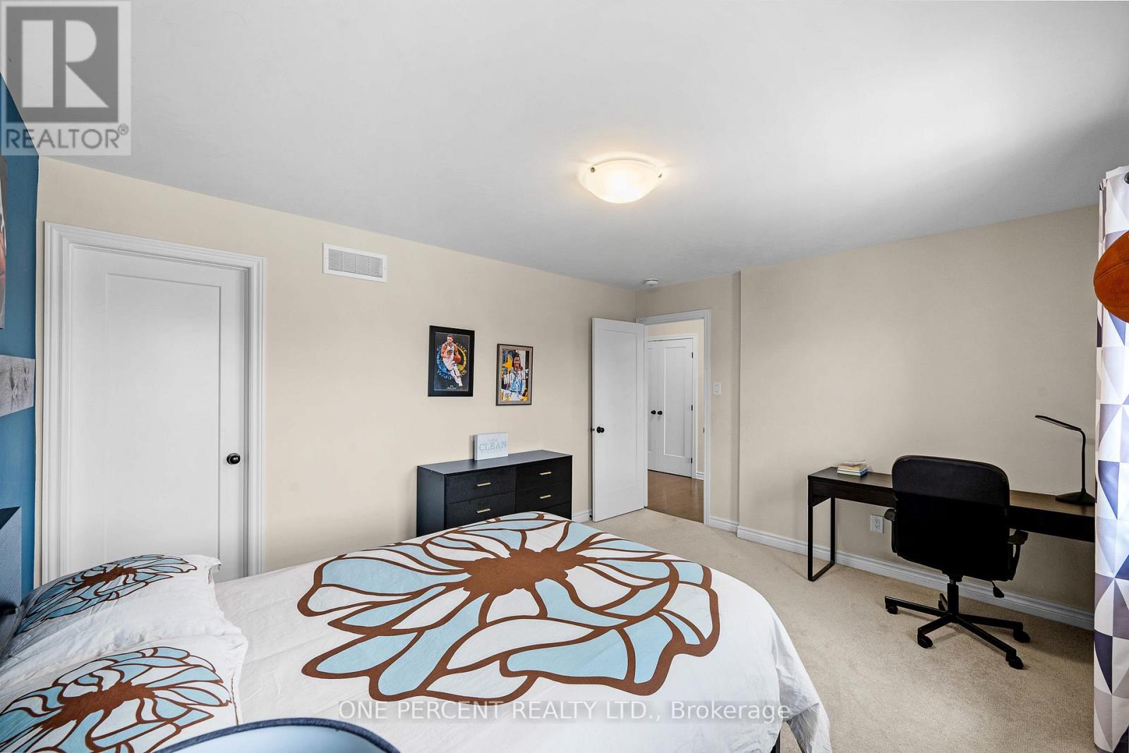 63 ARIDUS CRESCENT - 40