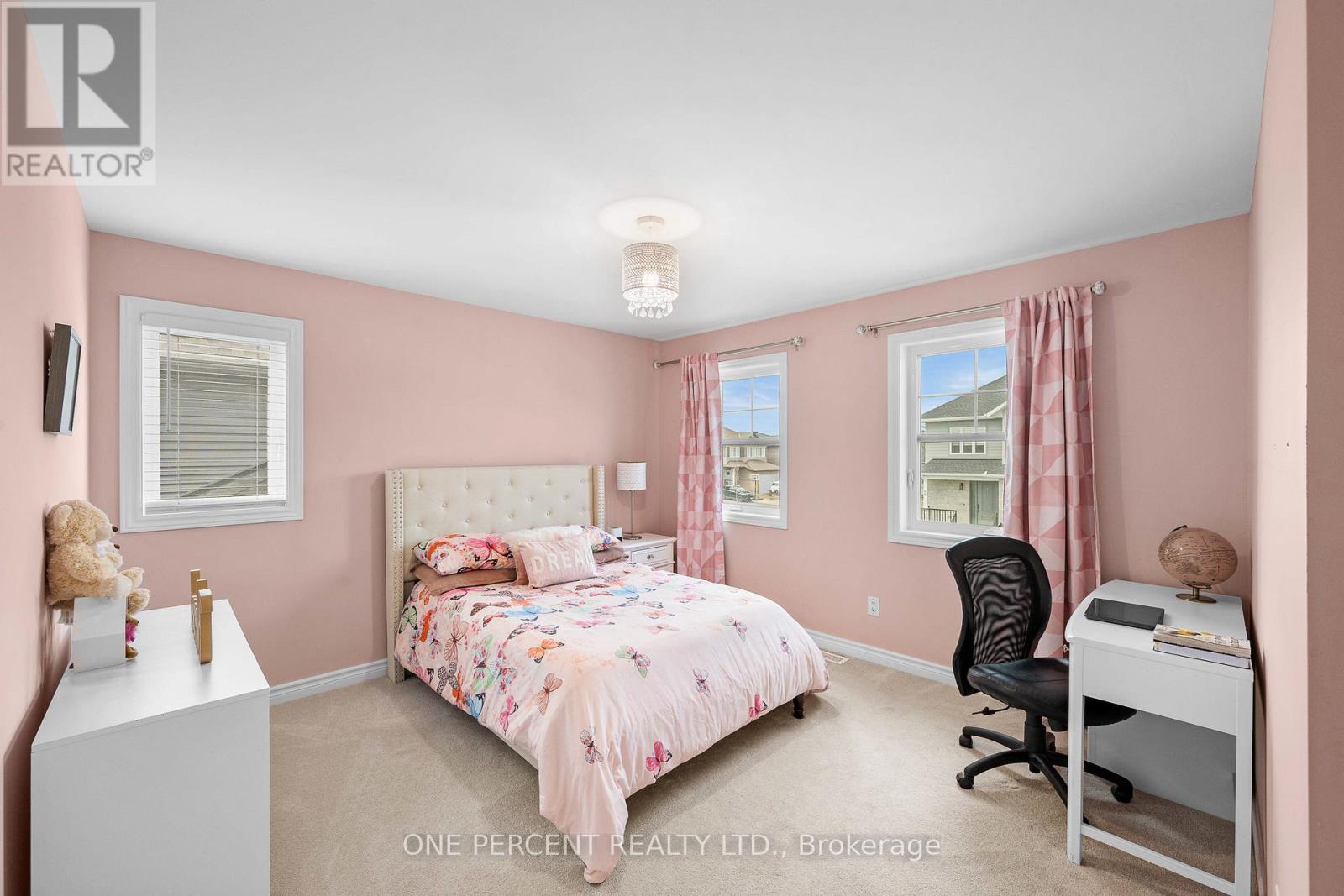 63 ARIDUS CRESCENT - 41