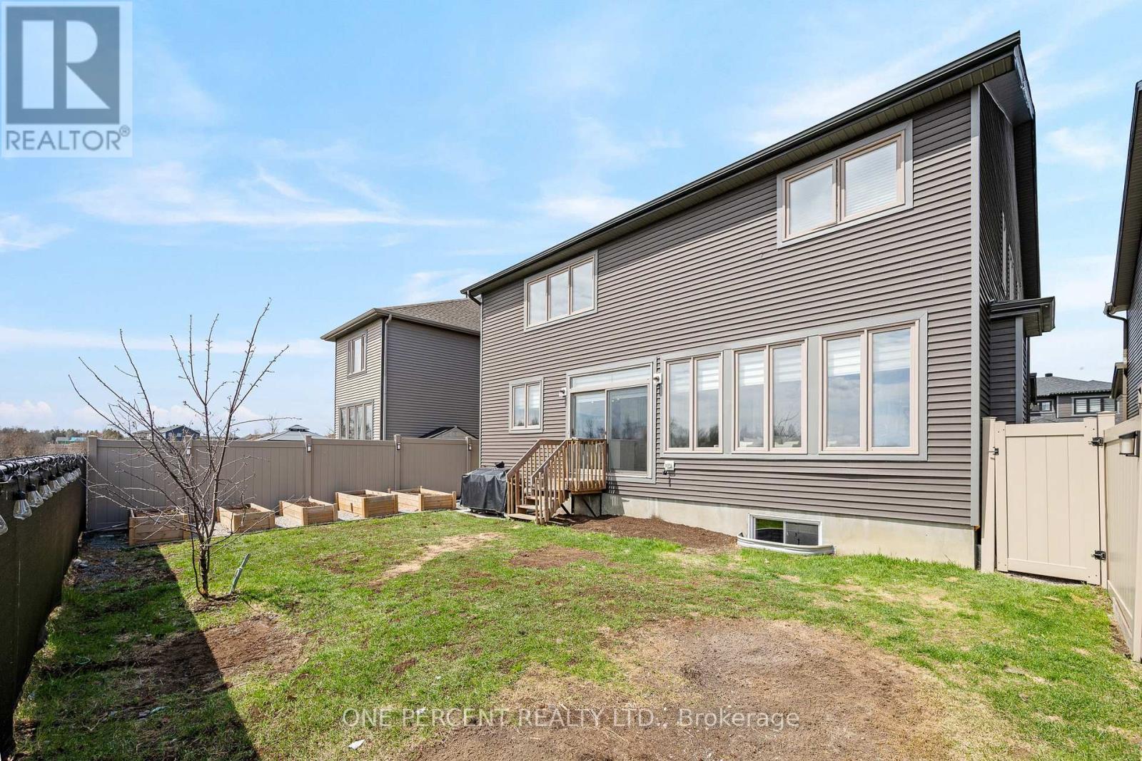 63 ARIDUS CRESCENT - 47