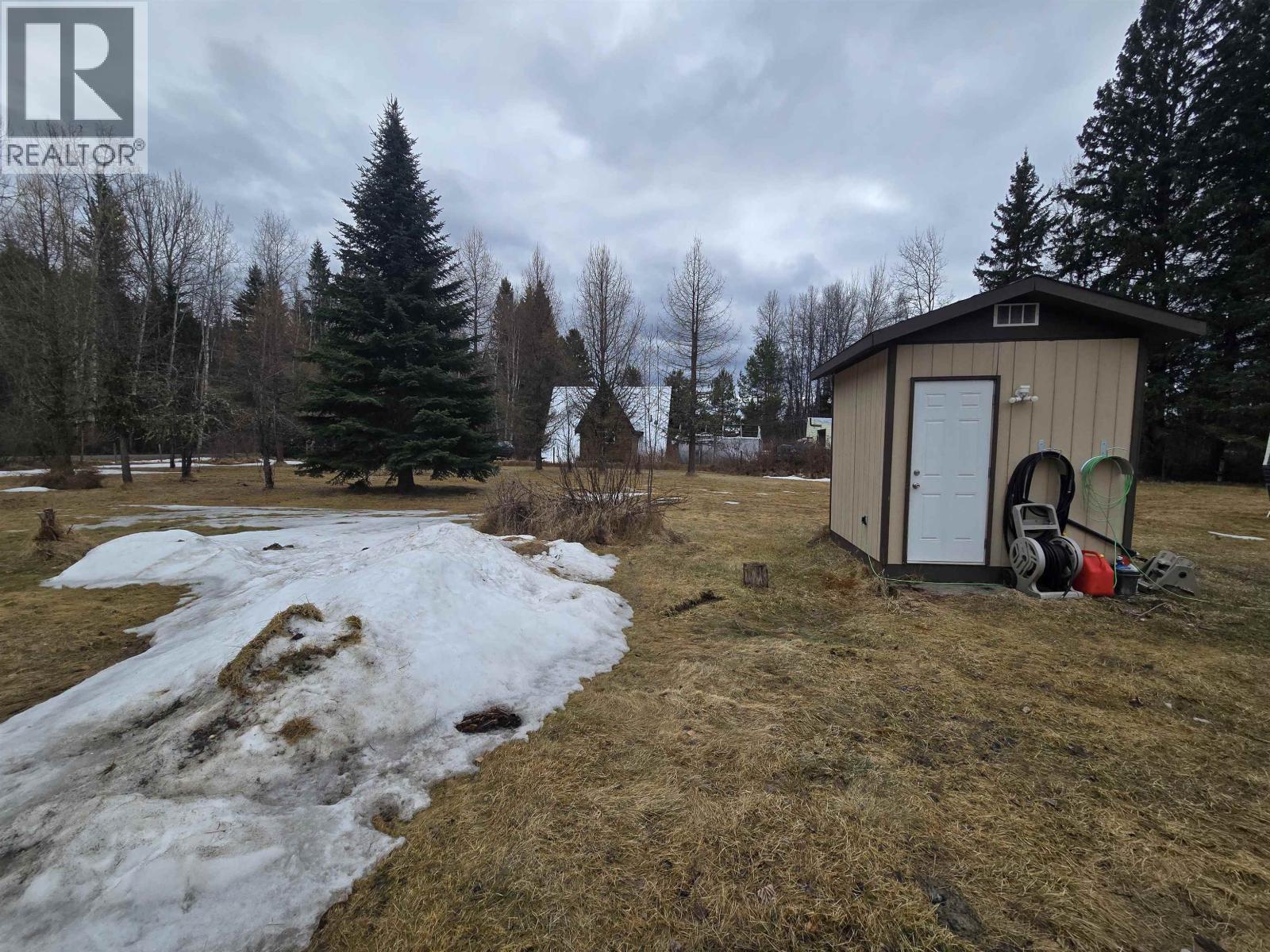 Living room of 32505 GRANT ROAD · Prince George, BC
