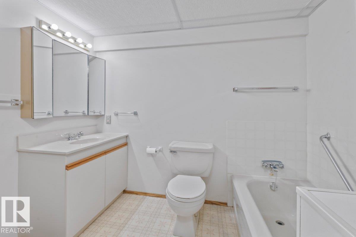 219 KNOTTWOOD RD N NW - 28