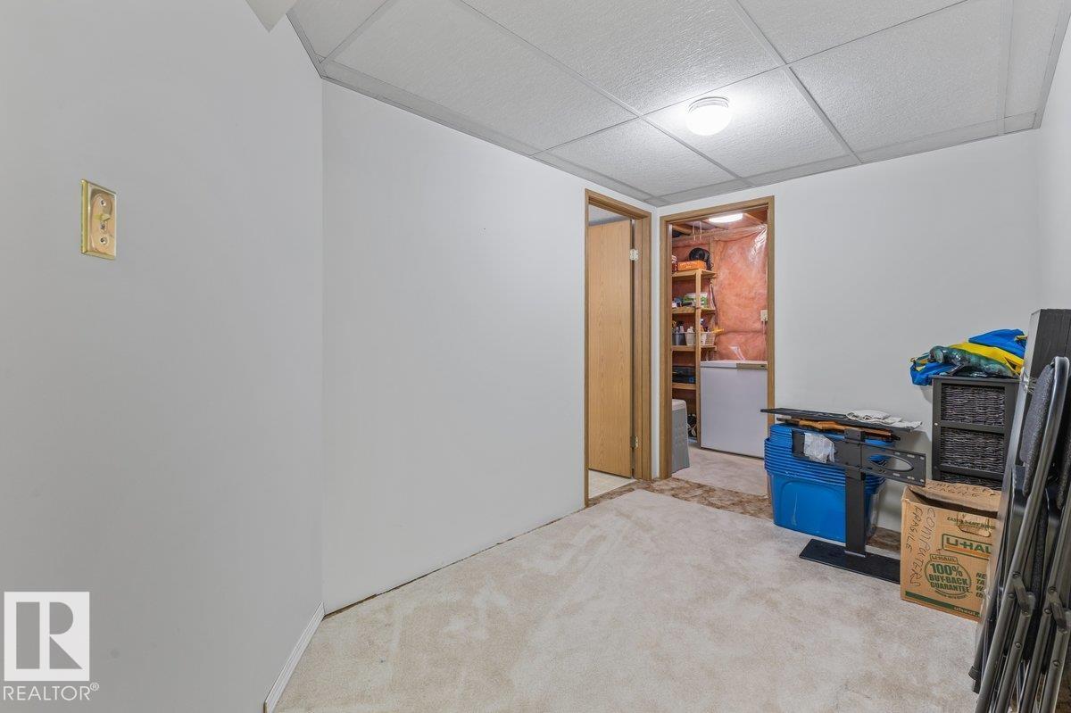 219 KNOTTWOOD RD N NW - 32