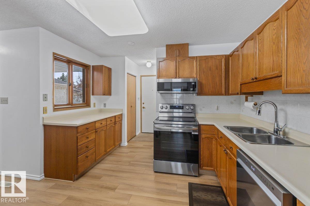 219 KNOTTWOOD RD N NW - 6