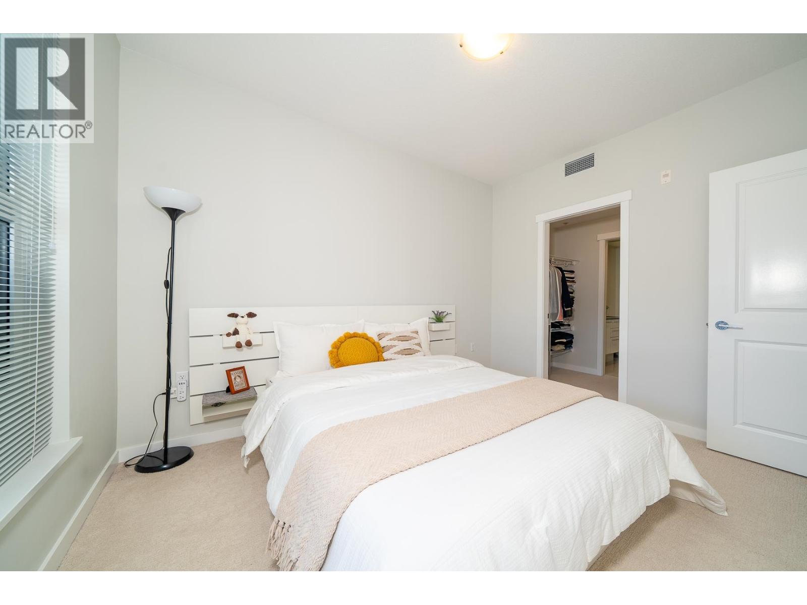 #213-9551 ALEXANDRA Road, Richmond
