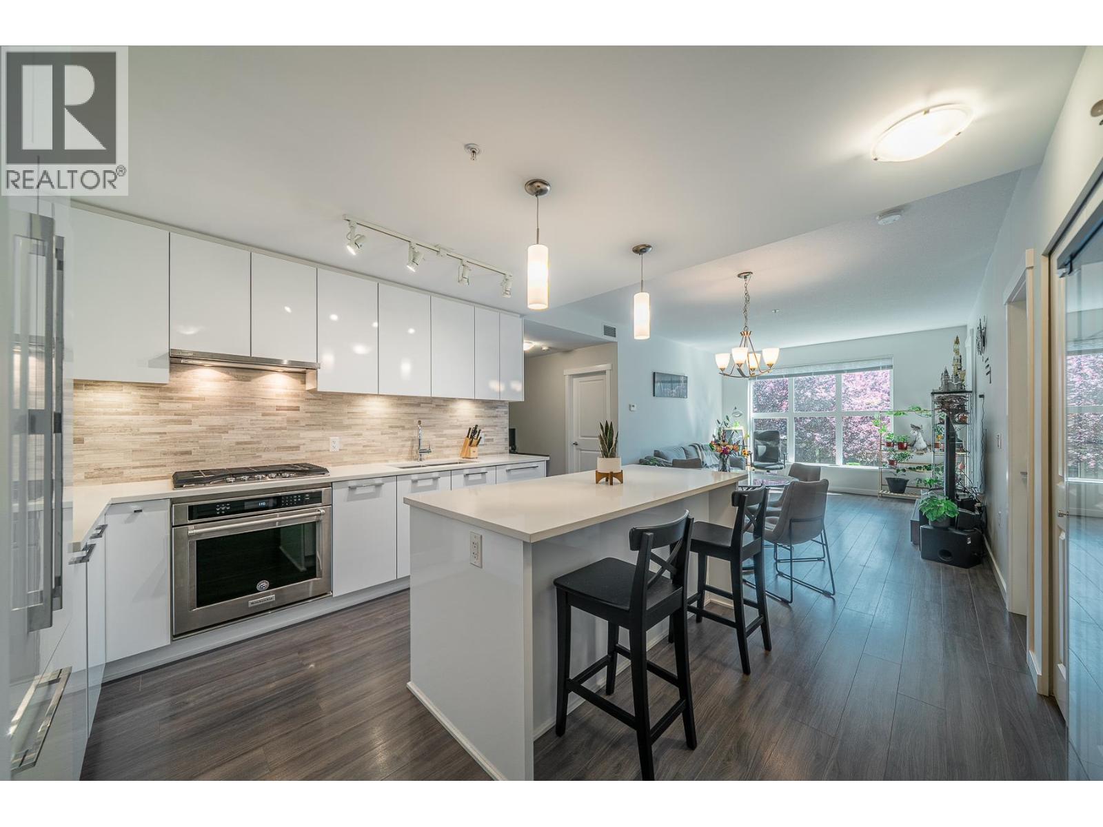 #213-9551 ALEXANDRA Road, Richmond