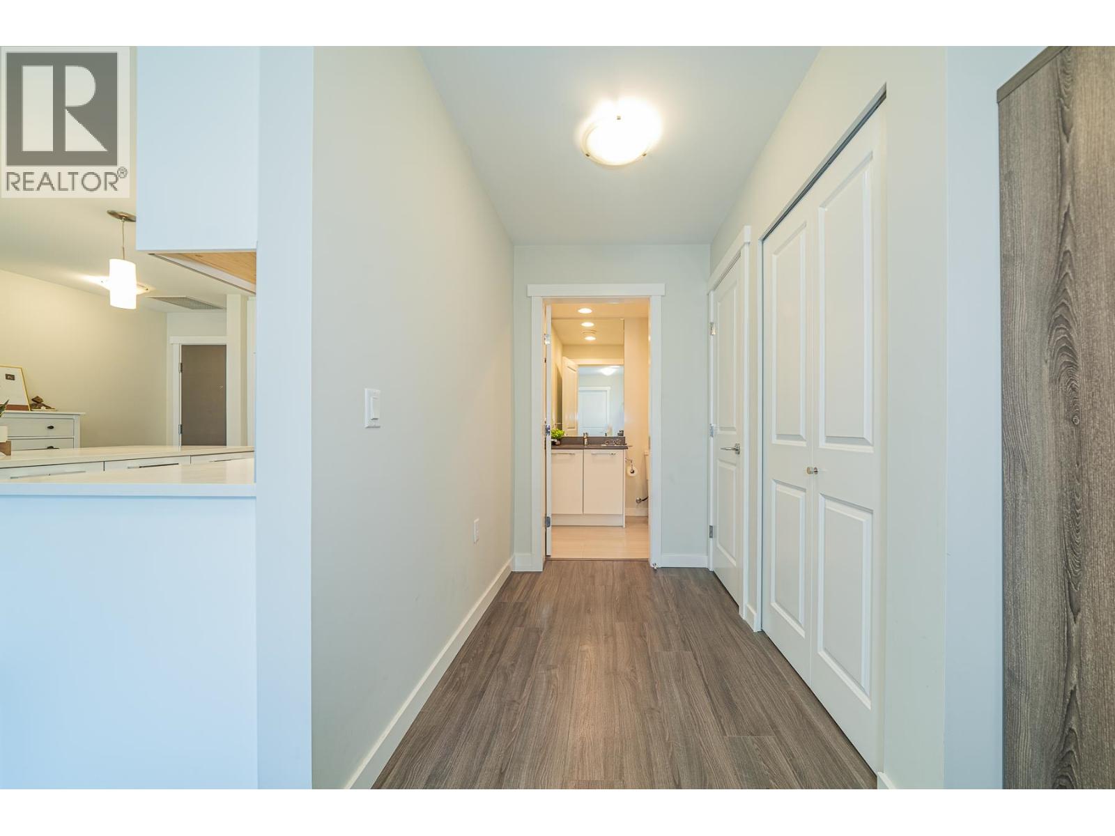 #213-9551 ALEXANDRA Road, Richmond