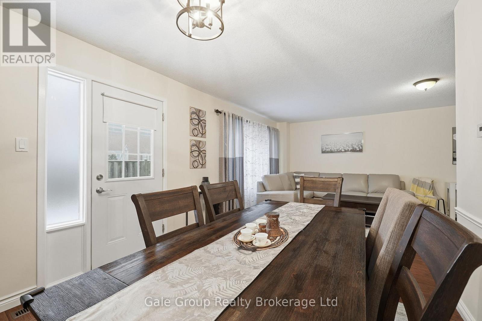 599 GAINSBOROUGH ROAD — photo 23