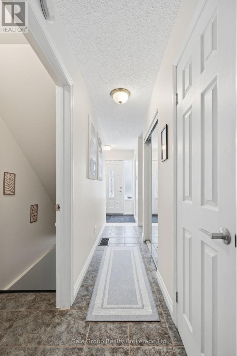 599 GAINSBOROUGH ROAD — photo 14