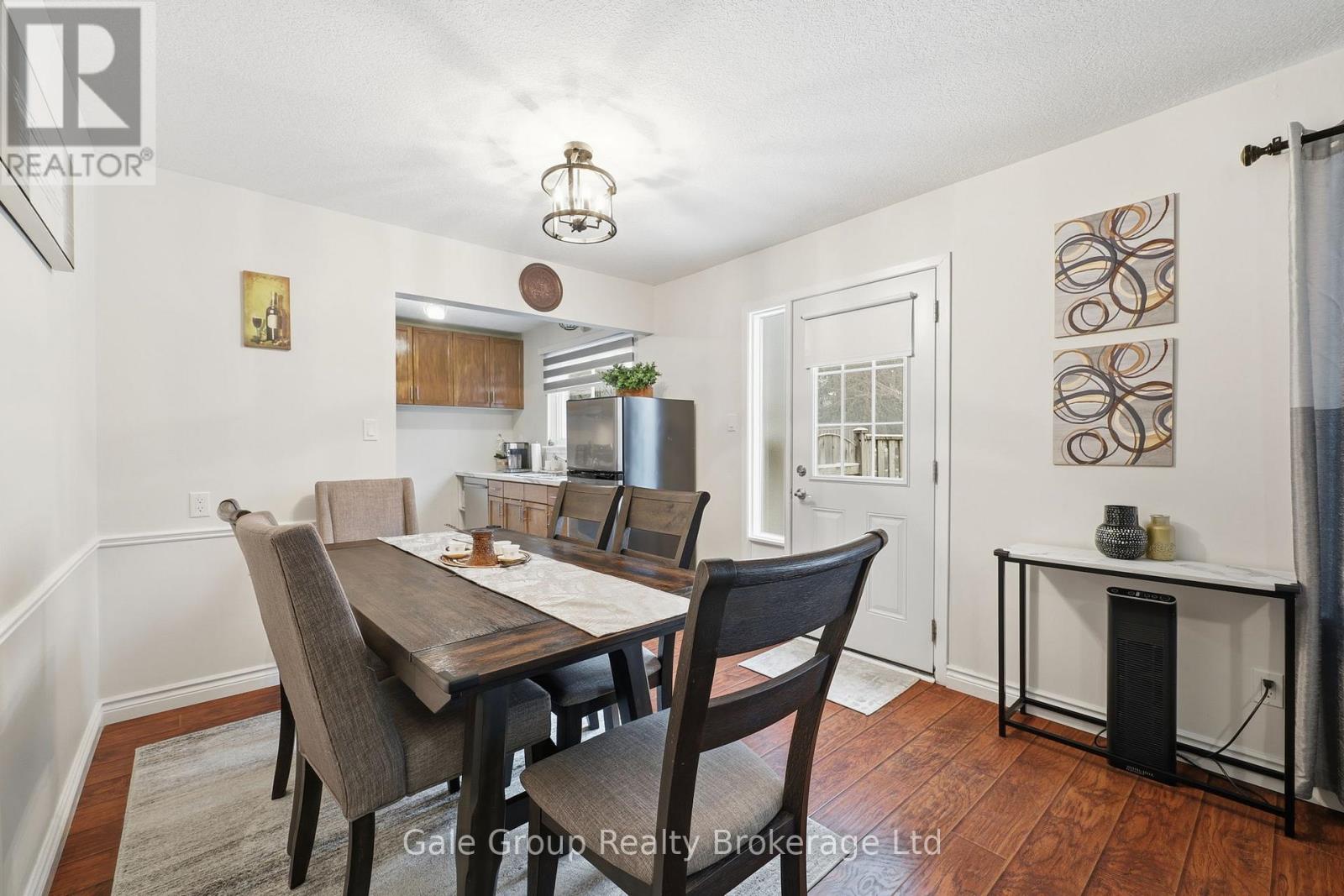 599 GAINSBOROUGH ROAD — photo 20