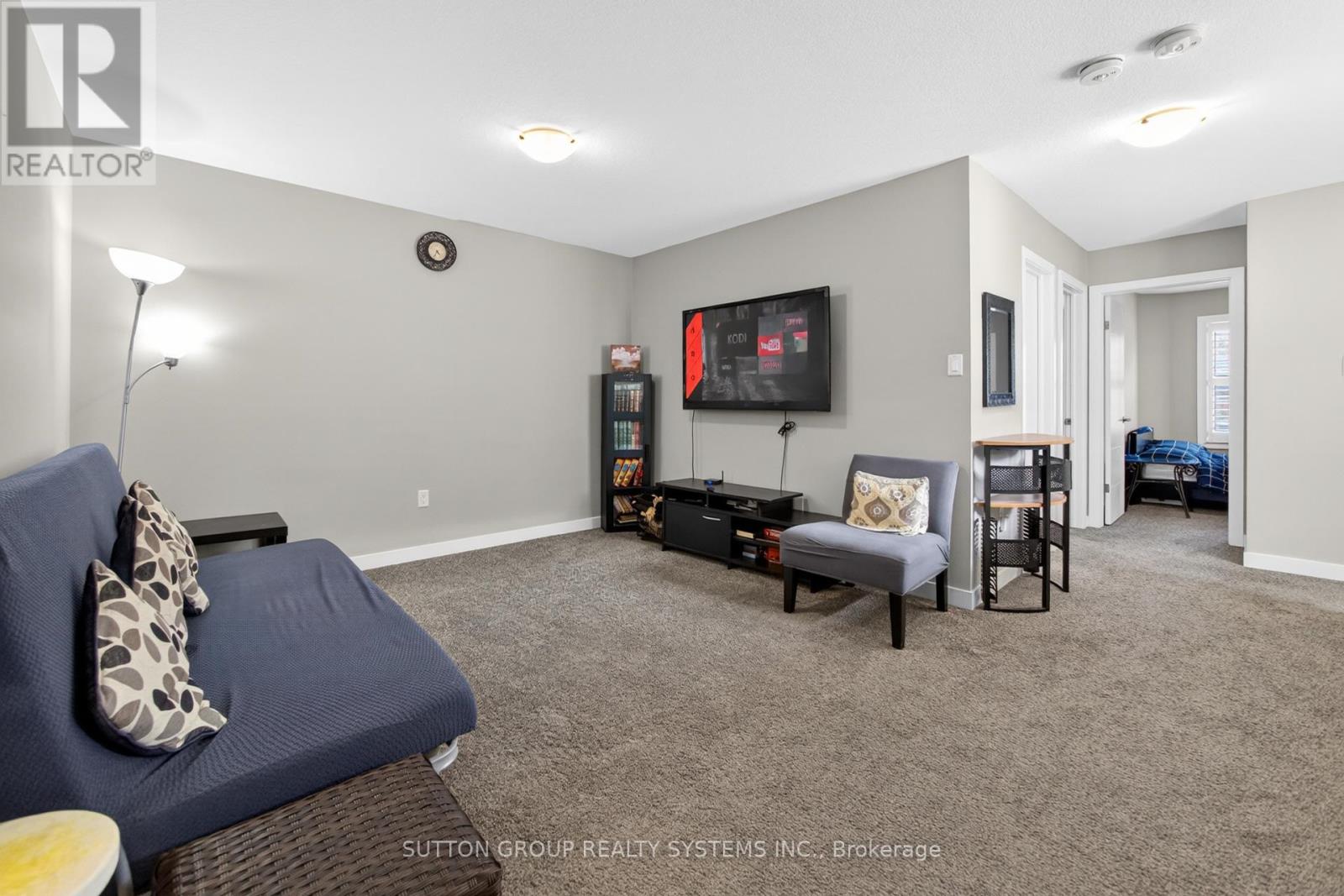 917 ROBERT FERRIE DRIVE - 26