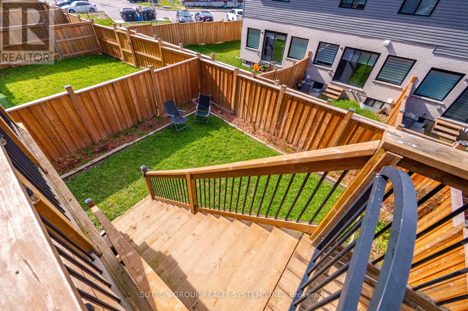 917 ROBERT FERRIE DRIVE - 48