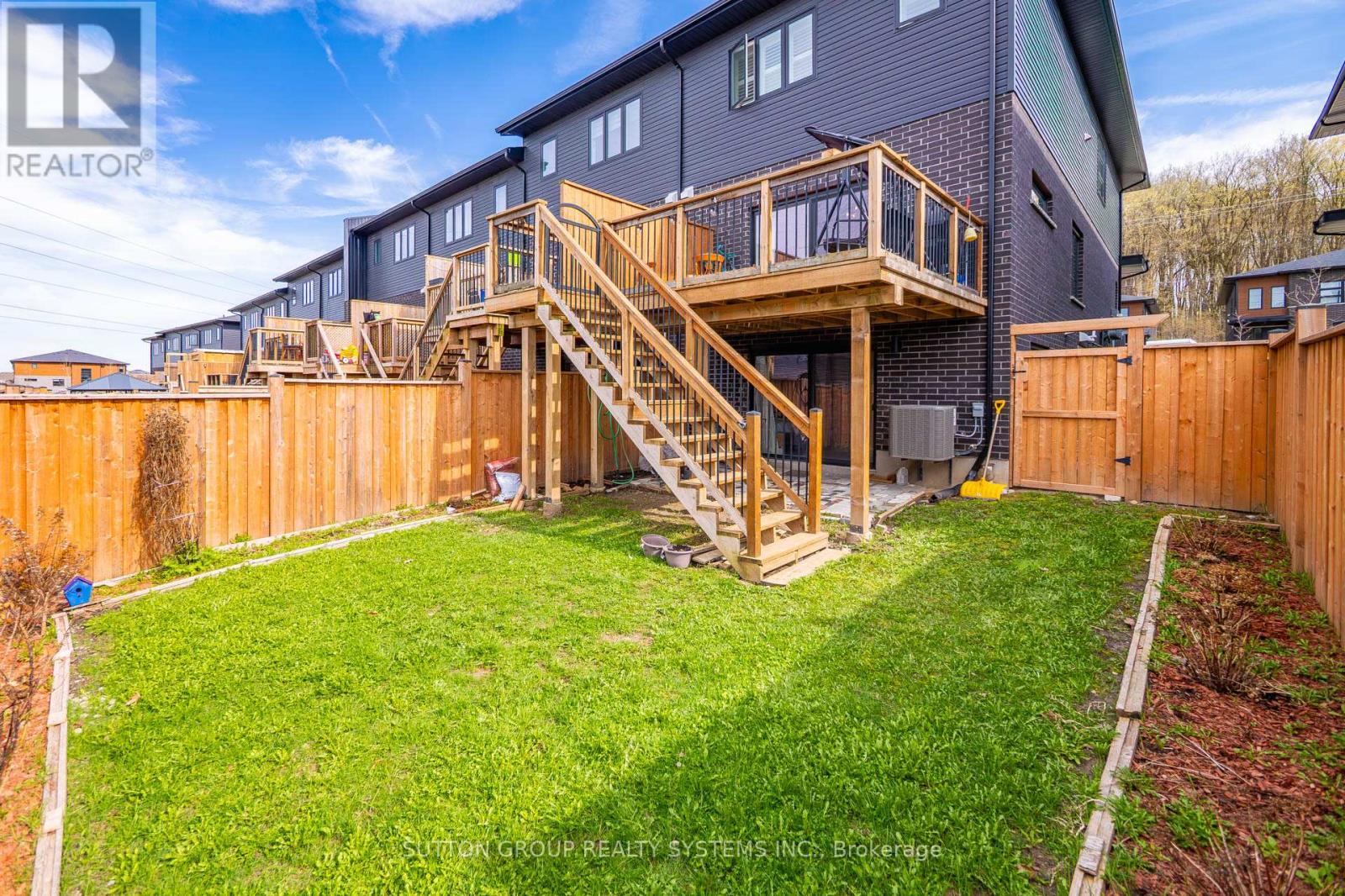 917 ROBERT FERRIE DRIVE - 49