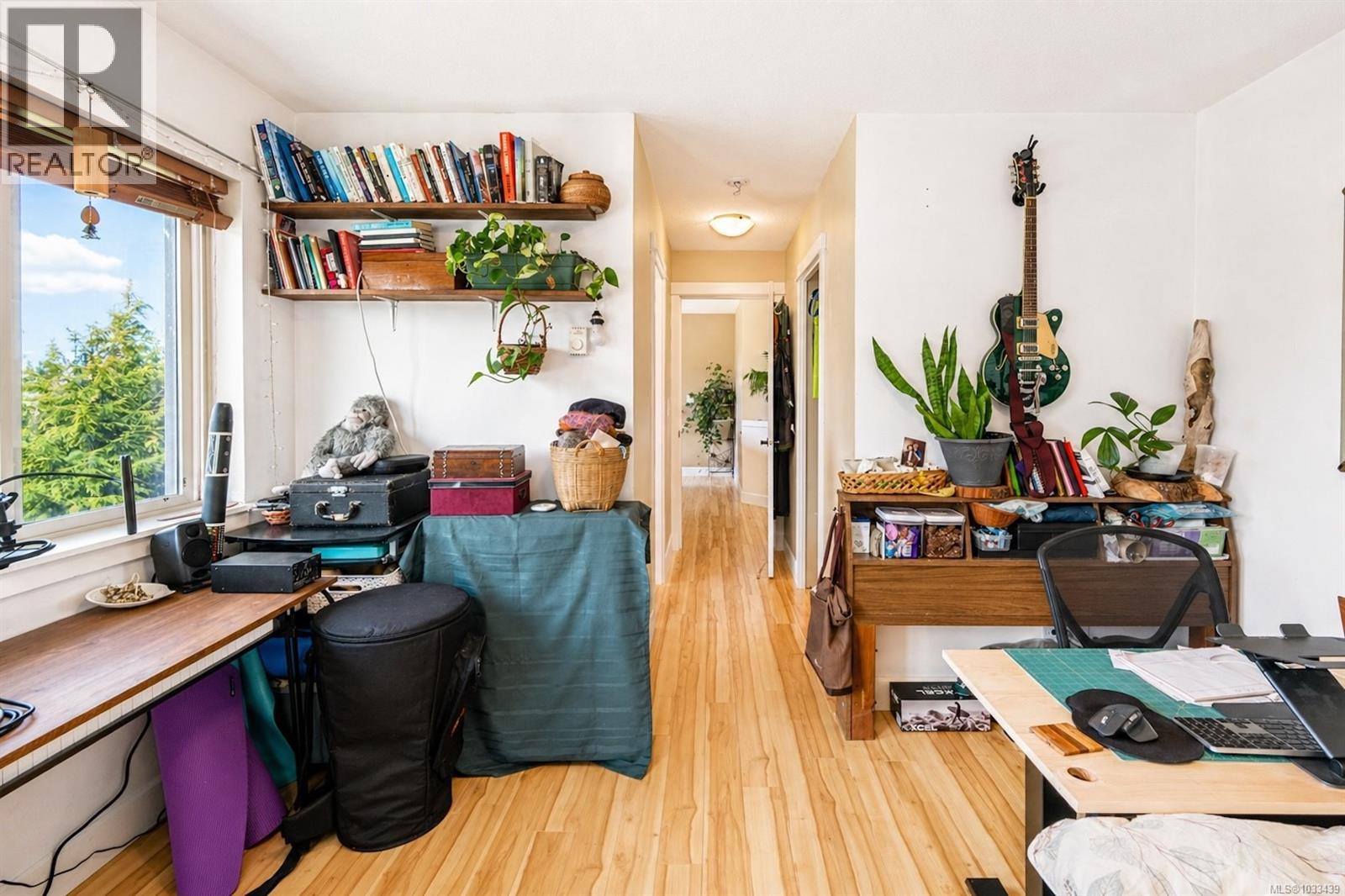 380 Pacific Cres - 15