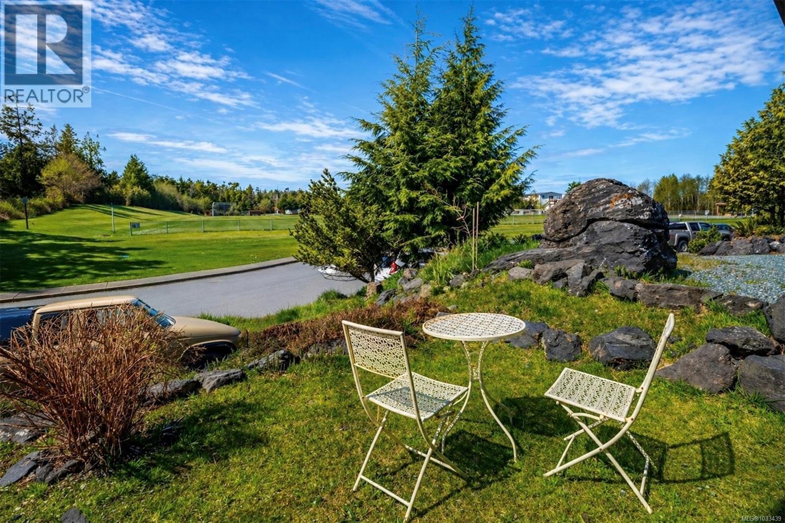 380 Pacific Cres, Ucluelet