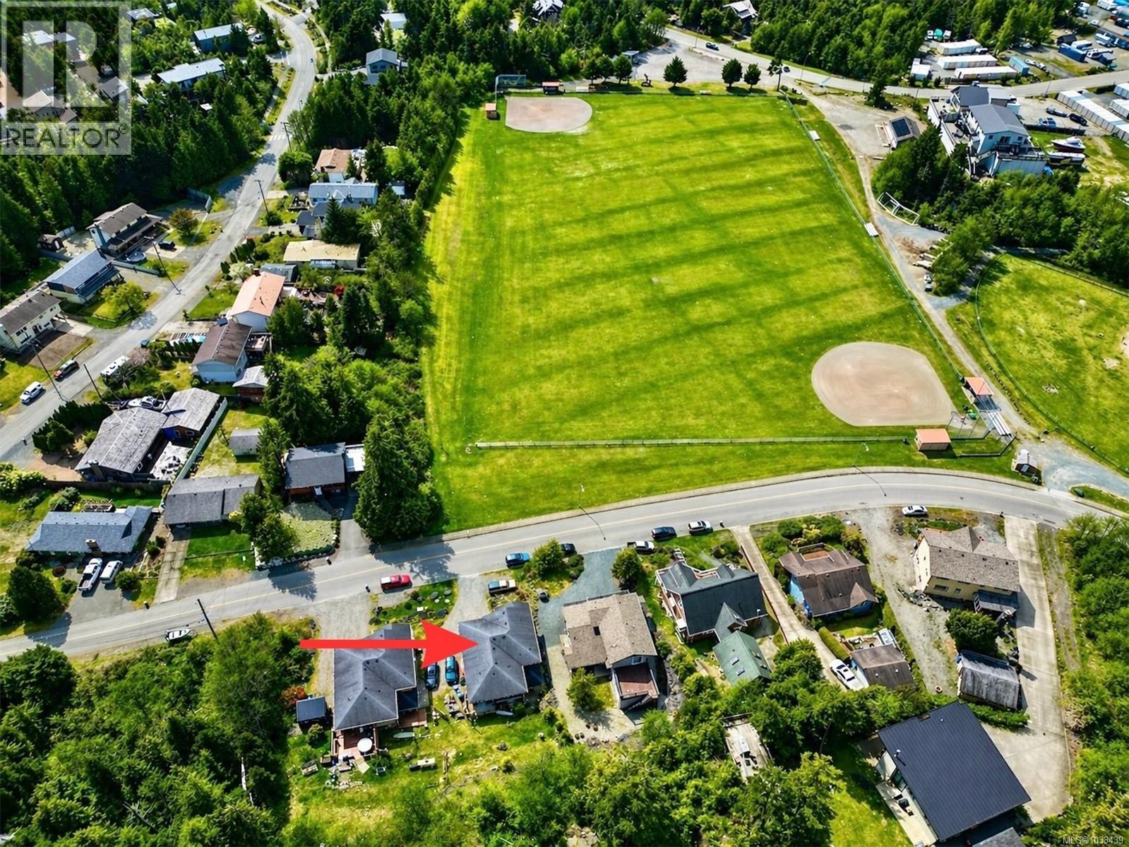 380 Pacific Cres - 33