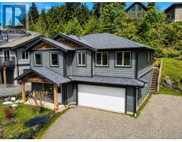 380 Pacific Cres, Ucluelet, BC V0R3A0 Photo 31