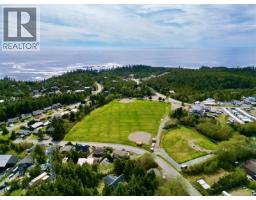 380 Pacific Cres, Ucluelet, BC V0R3A0 Photo 34